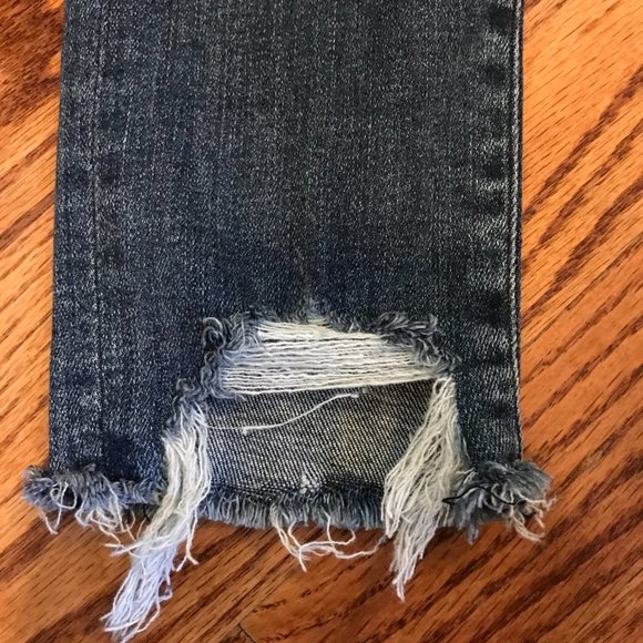 Abercrombie & Fitch Low Rise Skinny Jeans - Picture 7 of 7